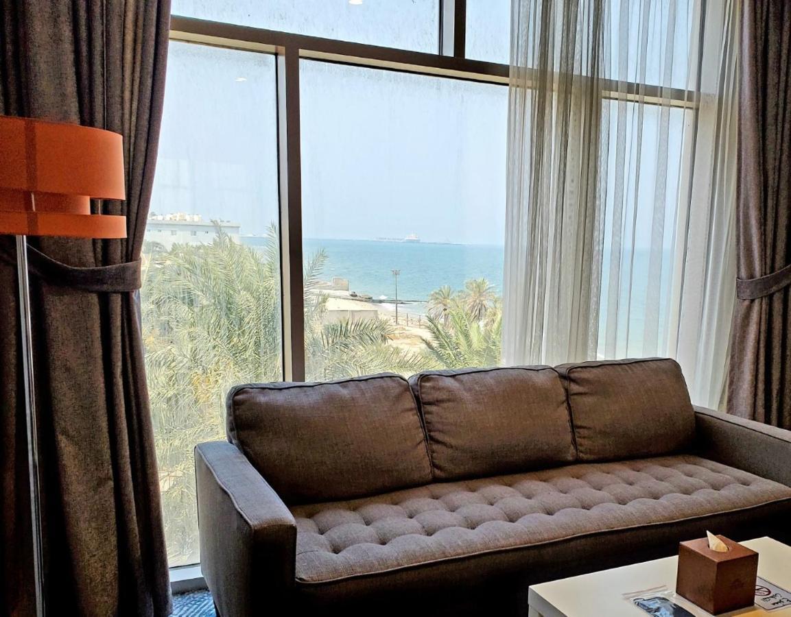 Al Kout Beach Hotel 쿠웨이트 외부 사진
